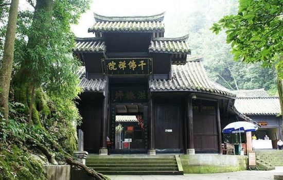 四川峨眉山洪椿坪