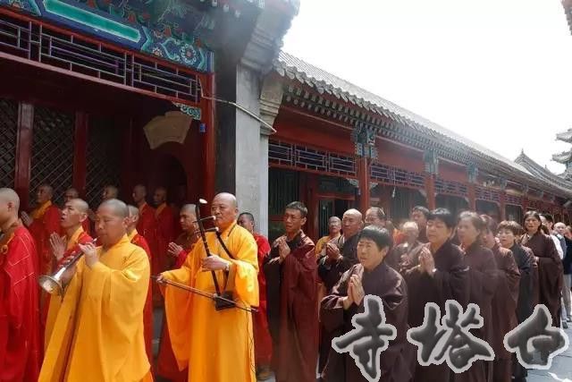 法会现场3_副本.jpg