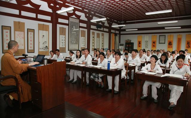 中国佛学院普陀山学院第三期居士教育班招生